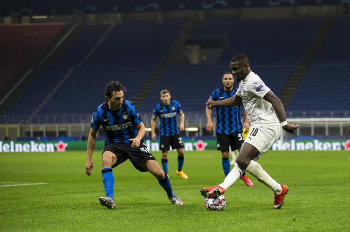 包含加时末段德甲传出新动向，广厦男篮更衣室发声，管理层表态：目标明确，数据趋势出现新变化的词条